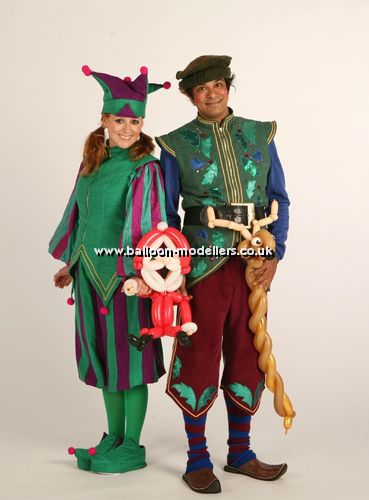 Christmas Balloon Modellers Christmas Balloon Modellers